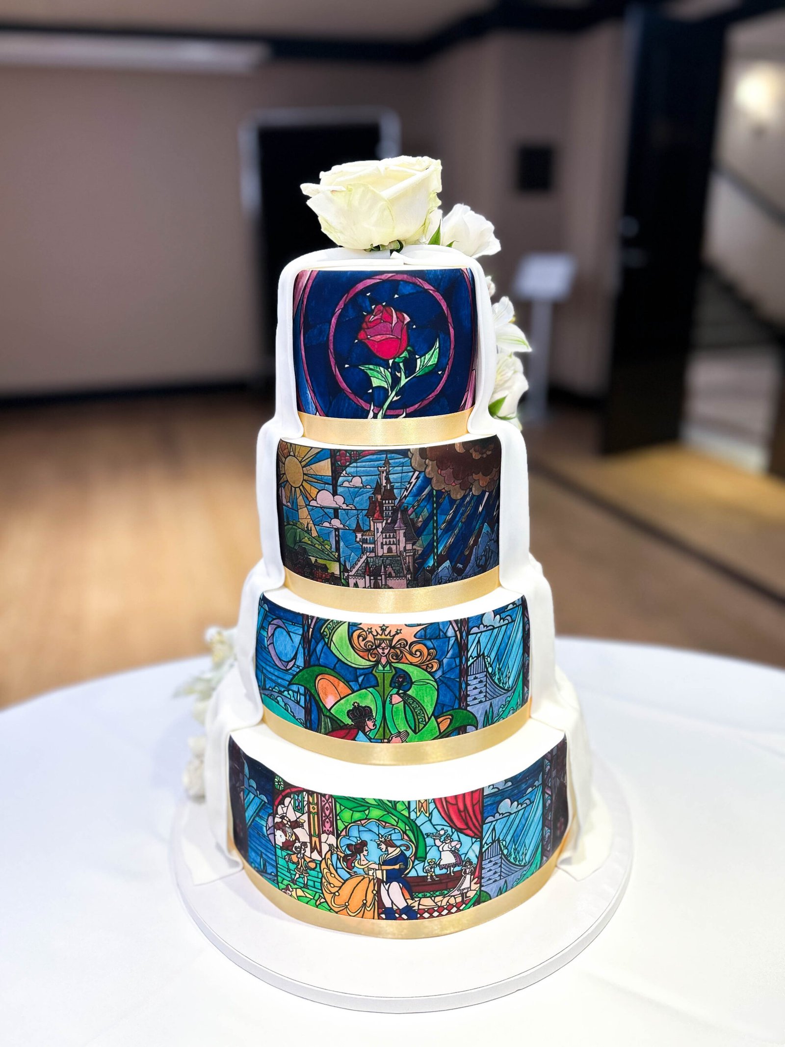 Imagen de Tarta De Boda La Bella Y La Bestia